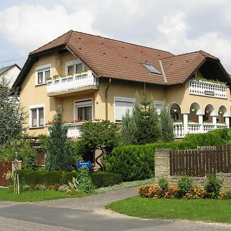 In Heviz/balaton 18886 Apartamento *